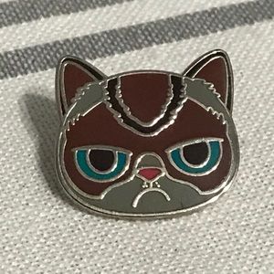 Grumpy Cat Enamel Pin